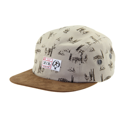 Suede Peak 5 Panel Camp Caps mit Sublimationsdruckkrone und Lederband